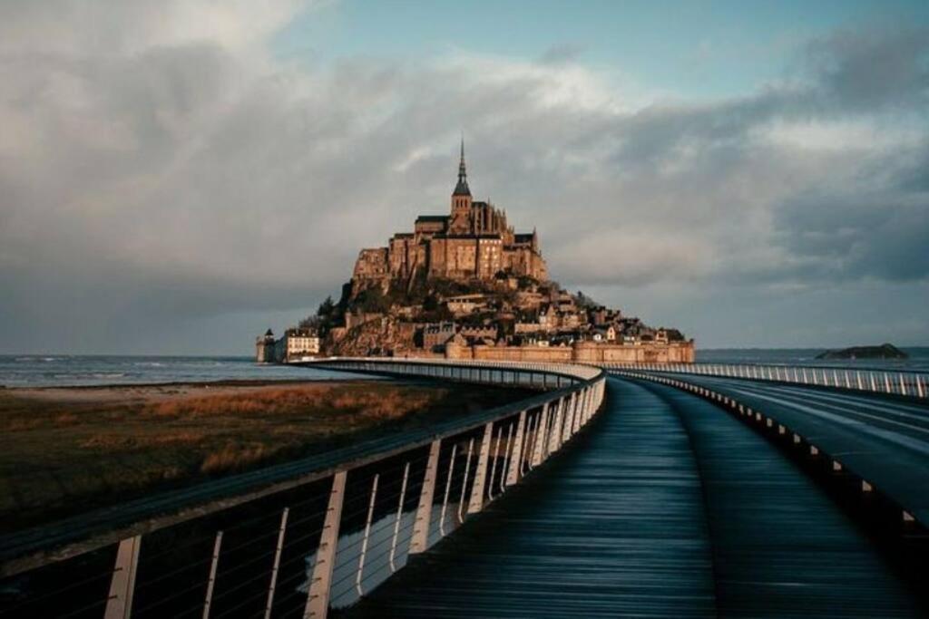 La Baie Du Mont Appartement De Vacances Proche Du Mont Saint Michel Roz-sur-Couesnon Ngoại thất bức ảnh